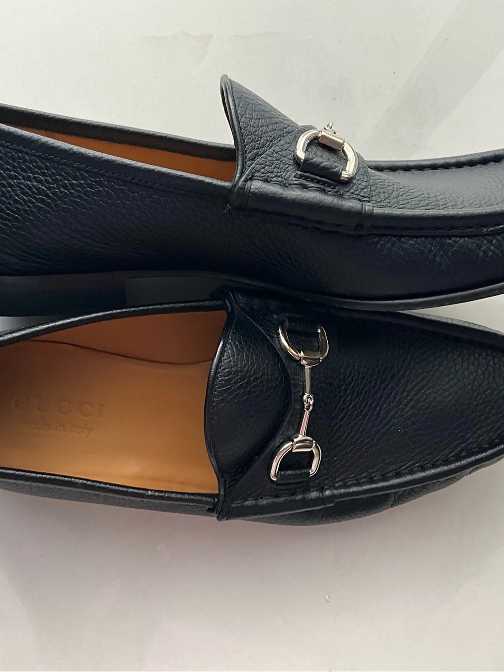 Gucci Black Leather Horsebit Slip-On Loafers